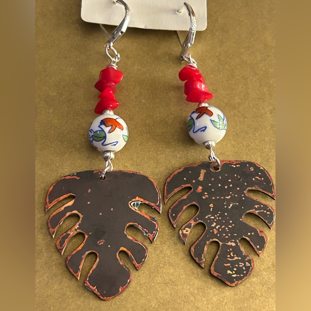 Earrings NWOT Artisan “Cockatiel, too” leaves Enamel Copper, ceramic beads 2.7” - Picture 10 of 14